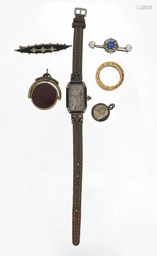 Antique and later jewellery including a ladies' Art