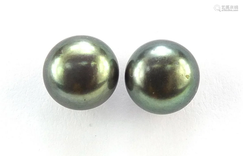 Pair of 9ct gold cultured pearl stud earrings, 7.5mm in