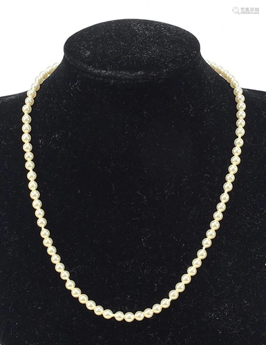 Lotus simulated pearl necklace with box, 36cm in length