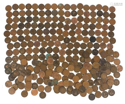 Large collection of British pennies