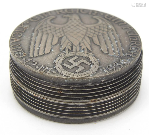 German military interest snuff box, 5cm in diameter