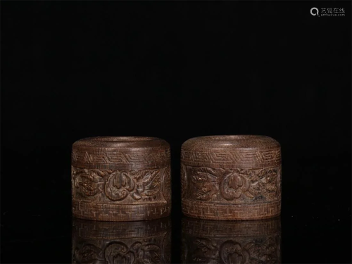 A pair of Late Qing Dynasty chenxiang wood