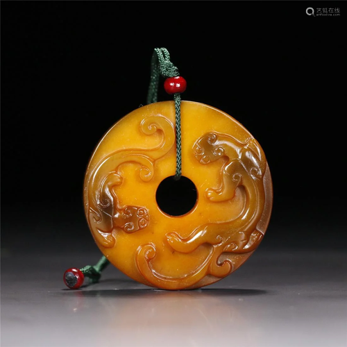 Old stock,hetian jade pendant, carved Chi dragons and