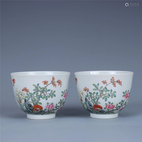 Old stock,a pair of famille-rose teacups,with