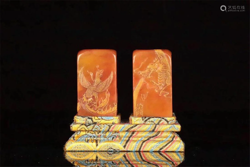 Old Stock,a pair of shoushan stone seals.carved dragon