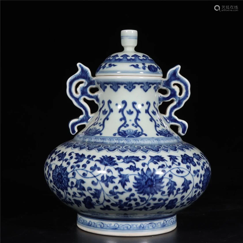 Qing Dynasty blue and white ornament,with Qianlong