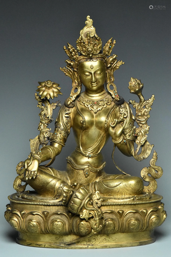 A LARGE QING DYNASTY GILT BRONZE GREEN TARA