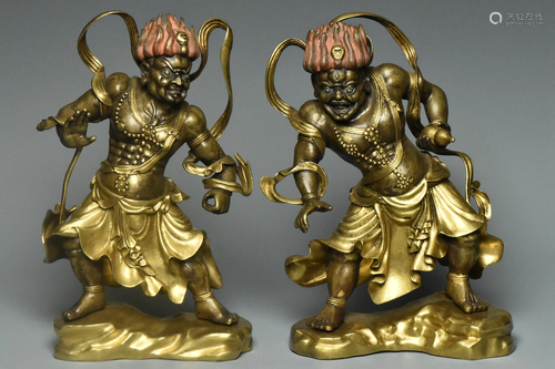 A PAIR OF QING DYNASTY GILT BRONZE VAJRAPANI