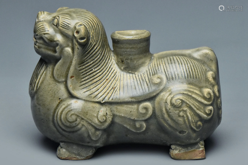 A JIN DYNASTY YUE CELADON LION INCENSE BURNER