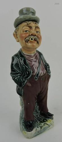 Gesetzl Gesch majolica hobo figural