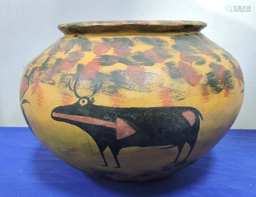 Southwest pottery pot with deer,