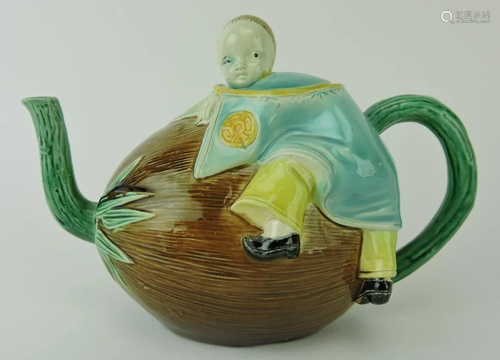 Holdcroft majolica figural teapot