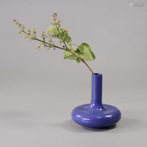 清中期 紫砂胎蓝釉荸荠瓶