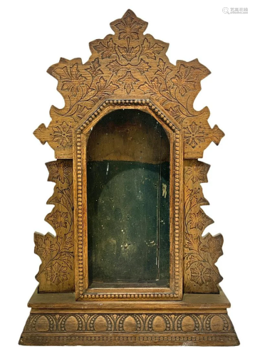 Small wooden Aedicula tooled leafy, nineteenth century.