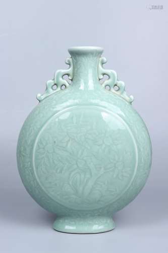 chinese celadon glazed porcelain moonflask