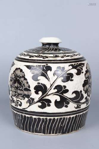 chinese black glazed porcelain vase