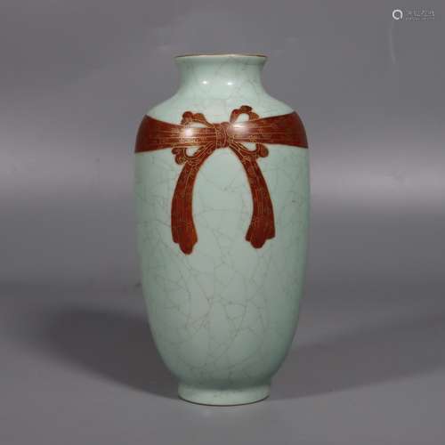 chinese celadon glazed porcelain vase