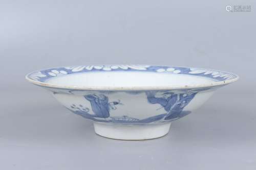 chinese blue and white porcelain dish