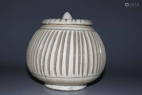 chinese ding kiln porcelain linear pot