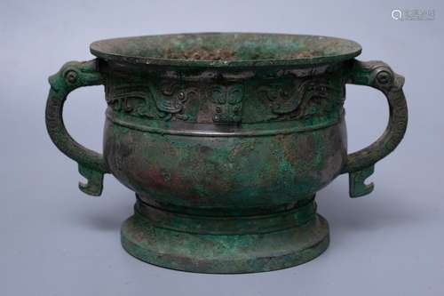 chinese bronze gui vessel