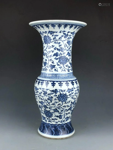 Blue and white porcelain vase with lotus flowers