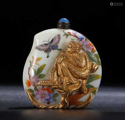GLASS SNUFF BOTTLE PAINTED WITH MONKEY