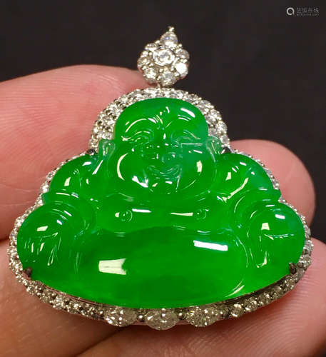 ICY JADEITE PENDANT CARVED WITH MAITREYA BUDDHA