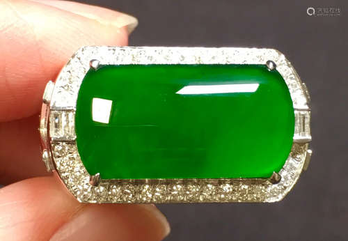 ICY JADEITE&DIAMOND RING