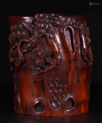 BAMBOO BRUSH POT CARVED WITH FLOWER