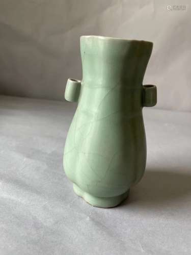 Chinese Longquan Celadon Guan-Type Lobed Vase