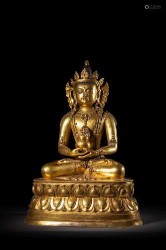 The gilding copper sitting Amitabha statue