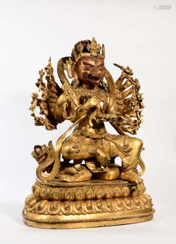 A gilding copper sitting Vajravarahi statue