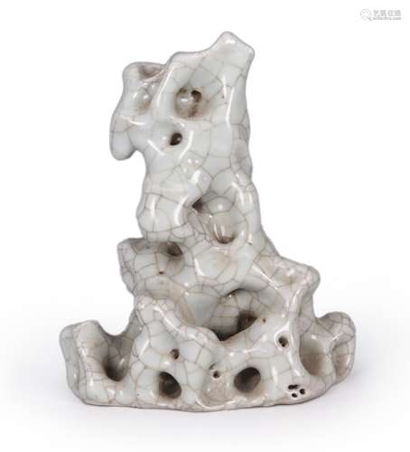 A Ge kiln glazed porcelain rockery ornament