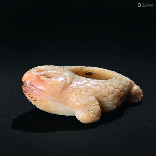 A jade carved toad shaped brush set