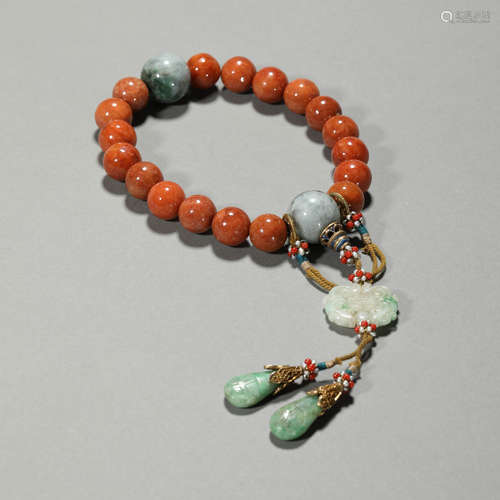 AN AMBER PRAYER BEADS