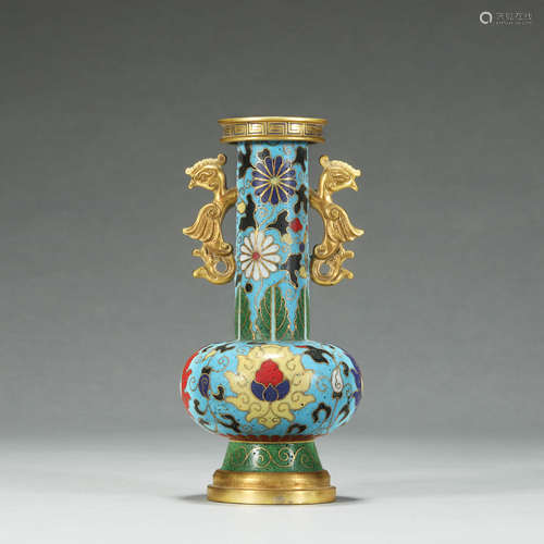 A CLOISONNE ENAMEL BRONZE VASE