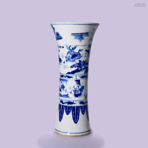 A BLUE AND WHITE FIGURE BEAKER VASE