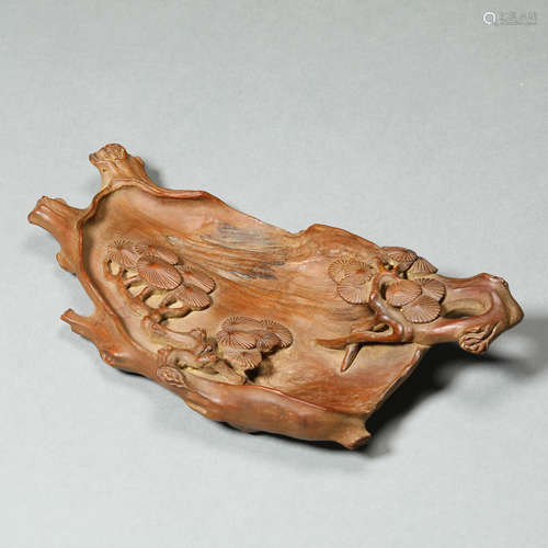 A CARVED CHENXIANG INKWELL