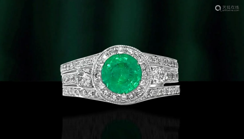 Art Deco, Emerald & Diamond Ring in 14k White Gold.