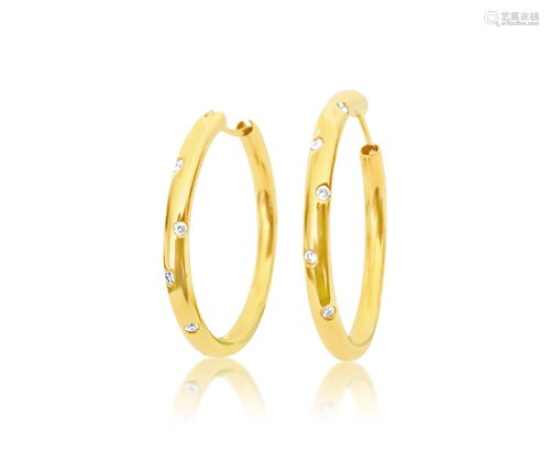 Chic 18K Gold Diamond European Hoop Earrings