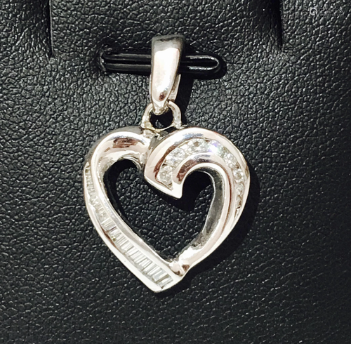 Heart Shape 18K WHITE GOLD Pendant