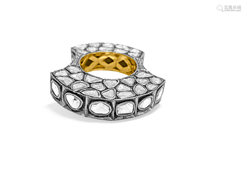 4.70ct Rose Cut Diamond Pave. 14K gold Ring