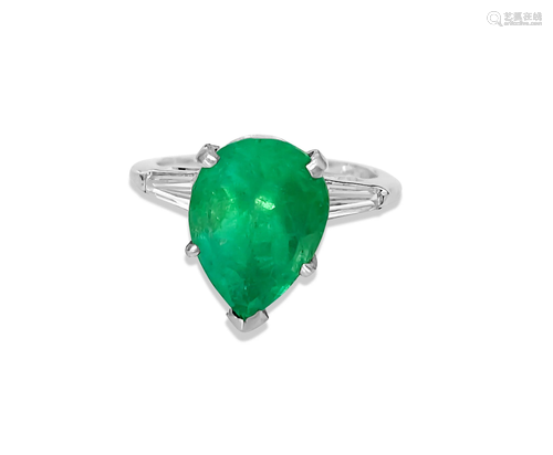 Vintage Emerald & Diamond Platinum Ring (Certified)