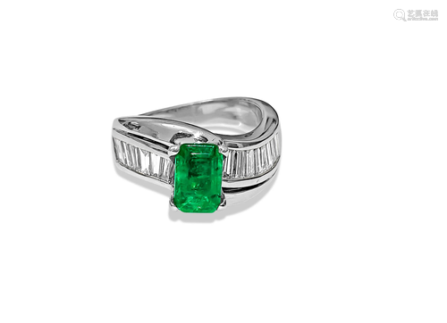 14K White Gold. Emerald & Diamond Engagement Ring