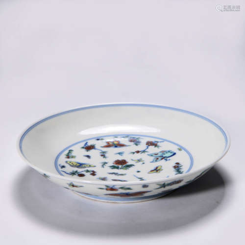 A DOUCAI GLAZED BUTTERFLIES SAUCER