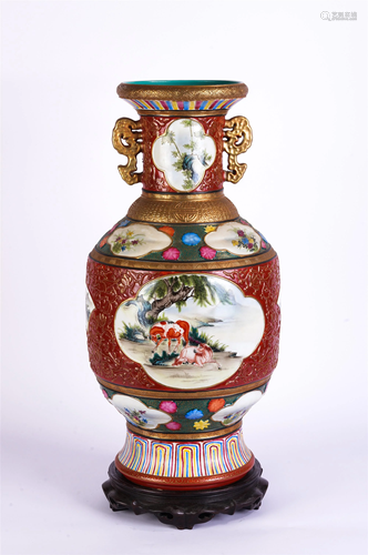 A CHINESE FAMILLE ROSE STEEDS PORCELAIN VASE