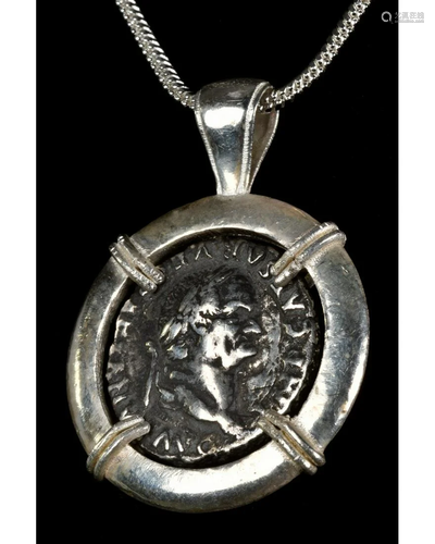 EMPEROR VESPASIAN DENARIUS IN SILVER PENDANT - PAX