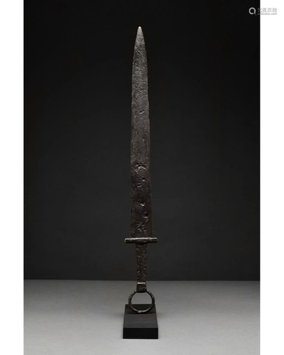 ANCIENT SCYTHIAN IRON ACINACES SWORD