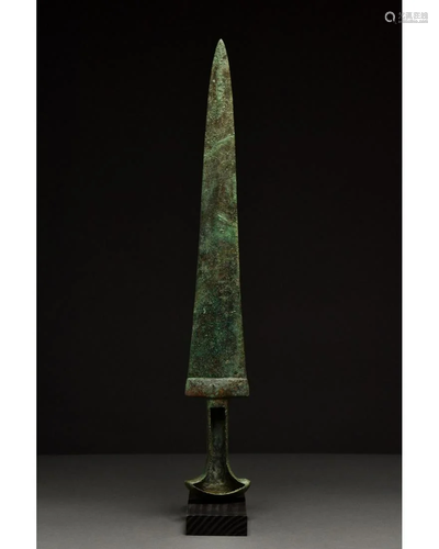 ANCIENT BRONZE SWORD WITH DECORATED HANDLE