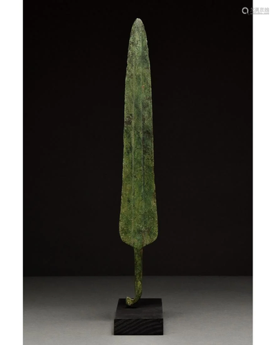 ANCIENT BRONZE SPEAR HEAD ON STAND